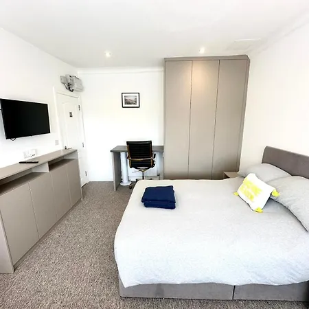 Sunny Modern, Private Apartment,15 Mins To Central London Hendon Exterior foto